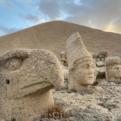 Киликия и Северна Месопотамия - между Тигър и Ефрат, Немрут и Фригия